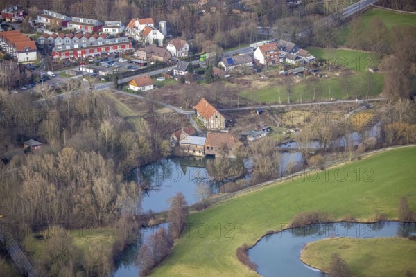 Aerial view, development of the area at the Heessener Schlossmühle, historic mill, Enniger Bach,