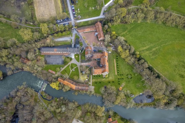 Aerial view, Heessen Castle, public school and boarding school, River Lippe, Heessen, Hamm, Ruhr