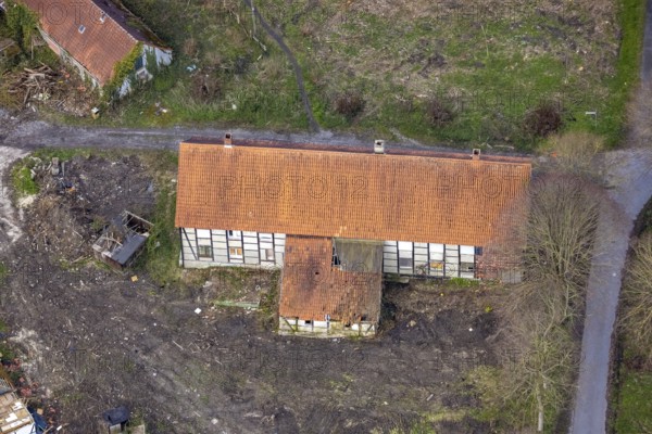 Aerial view, planned renovation of the castle mill on the Mühlengraben am Mühlenteich, Heckmann
