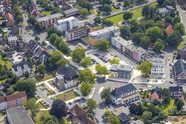 Aerial view, Heessen market and town hall Bürgeramt Heessen Amtsstraße in Hamm-Heessen, Hamm, Ruhr