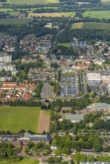 Aerial view, green area Werries with Freiherr-vom-Stein-Gymnasium Hamm, Westpress Arena and ice