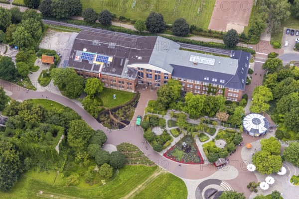 Aerial photo, Maximilianpark leisure park, main entrance, Uentrop citizens' office, Uentrop, Hamm,