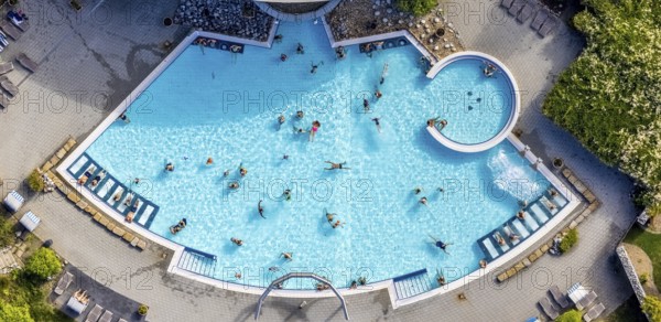 Aerial view, Maximare Erlebnistherme Bad Hamm and bathers in the swimming pool in the Mitte