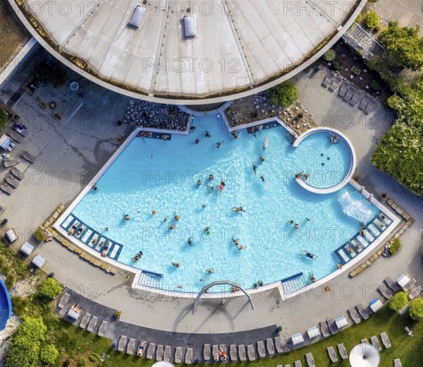 Aerial view, Maximare Erlebnistherme Bad Hamm and bathers in the swimming pool in the Mitte