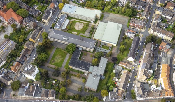 Aerial view, Eduard-Spranger-Berufskolleg and Hochbunker Vorheider Weg in the district Mitte in