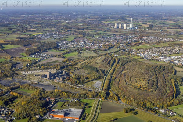 Aerial view, Kissinger Höhe slag heap and Ost Zeche Heinrich Robert colliery with hammerhead tower