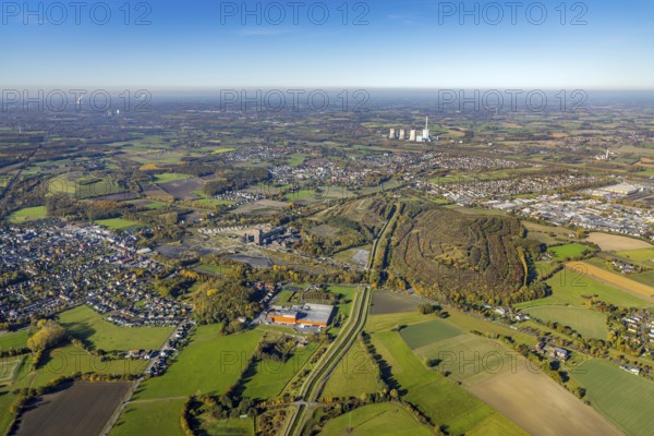 Aerial view, Kissinger Höhe slag heap and Ost Zeche Heinrich Robert colliery with hammerhead tower