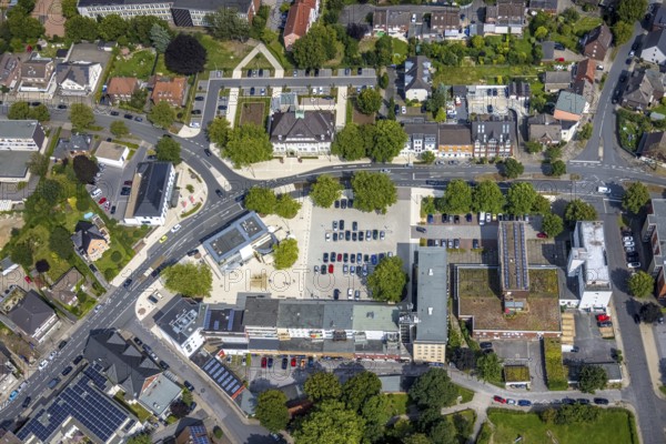 Aerial view, Heessen market and town hall Bürgeramt Heessen Amtsstraße in Hamm-Heessen, Hamm, Ruhr