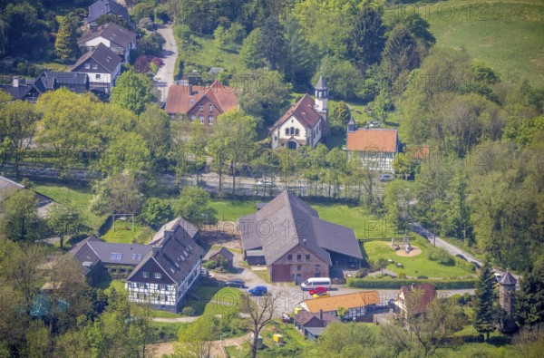 Aerial view, Hof Abtsküche, Chapel St. Jakobus Abtsküche, Hetterscheidt, Heiligenhaus, Ruhr area,