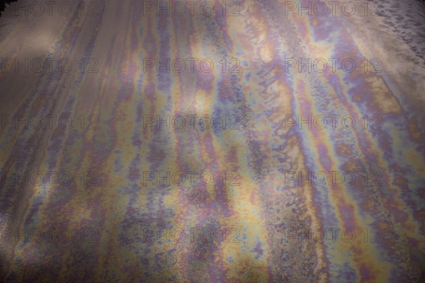 Aerial photo, Ruhr flood, flooding, Lake Baldeney with oil discolouration on the water surface,
