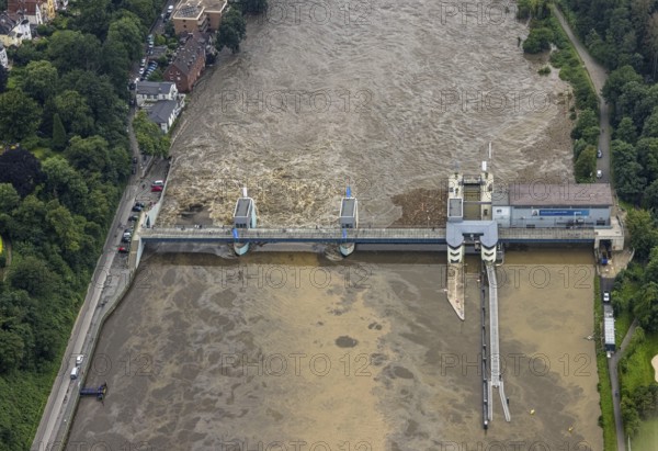Aerial photo, Ruhr flood, flooding, Lake Baldeney weir Essen-Werden, Essen-Bredeney, Essen, Ruhr
