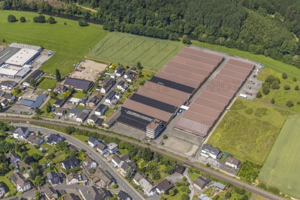 Aerial photograph, Feinblech Systeme GmbH, Lenhausen, Finnentrop, Sauerland, North