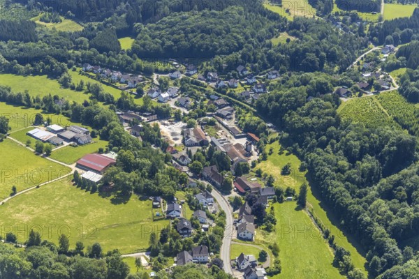 Aerial view, half-timbered house restaurant Wichtmann on Esloher Straße and view of Deutmecke,
