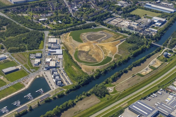 Aerial view, Graf Bismarck city quarter on the Rhine-Herne Canal, Marina Bismarck, Schalke-Nord,