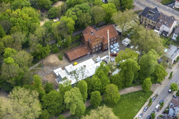 Aerial view, construction site and additional container at GGS Glückaufschule Ückendorf Außenstelle