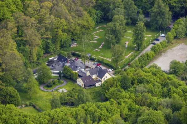 Aerial view, miniature golf course at Löwenpark and China Restaurant Löwenpark, Buer,