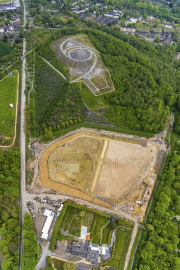 Aerial photograph, Rheinelbe spoil tip, construction site rainwater retention basin Wattenscheider