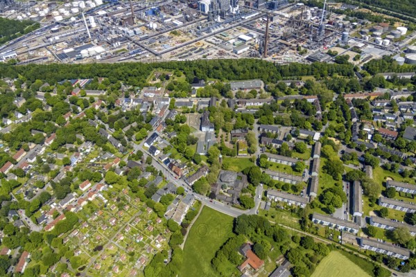 Aerial view, local supply centre Scholven, Im Brömm, retail centre, Scholven, Gelsenkirchen, Ruhr