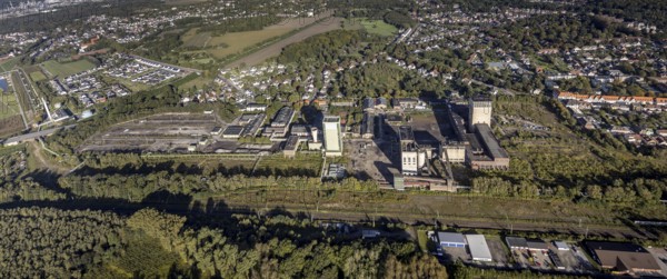 Aerial view, former DSK Lippe mine on Egonstraße on the city limits of Gelsenkirchen in the