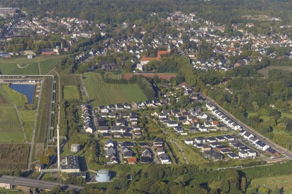 Aerial view, Am Glückauf Park housing estate on Valentinstraße in the Hassel district of