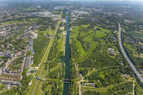 Aerial view, industrial park Nordstern, Nordsternpark, Heßler, Gelsenkirchen, Ruhr area, North