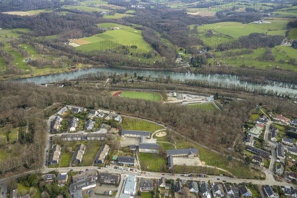 Aerial photo, Schmachtenbergschule, Kettwig Ruhrtalstraße sports ground on the Ruhr river with