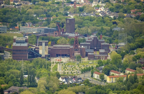 Aerial view, UNESCO World Heritage Zollverein, Essen-Stoppenberg, Essen, Ruhr area, North