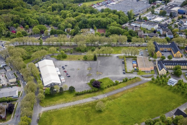 Aerial view, MEDION factory outlet, Schönscheidtstraße, Essen-Kray, Essen, Ruhr area, North