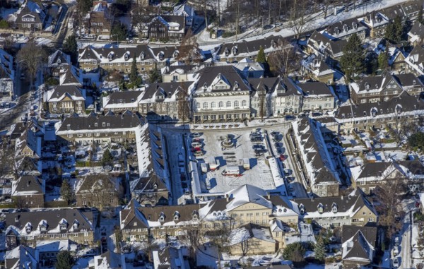 Aerial view, garden city Margarethenhöhe, Kleiner Markt, Gasthaus zur Margarethenhöhe, Essen, Ruhr