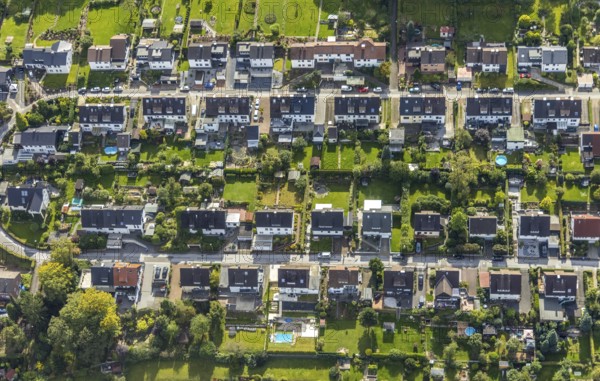 Aerial view, residential area Wilhelmshöhe Leibnizstraße in the district Altenvoerde in Ennepetal,