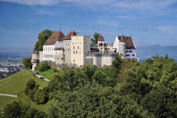 Castle of the Habsburgs, Kyburgers on an almost circular Molasse hill, Lenzburg, Canton Aargau,