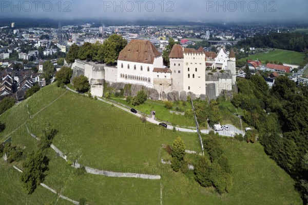Castle of the Habsburgs, Kyburgers on an almost circular Molasse hill, Lenzburg, Canton Aargau,