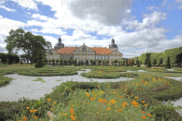 Baroque castle and baroque garden, flower bed, park, Hundisburg, Haldensleben, Saxony-Anhalt,