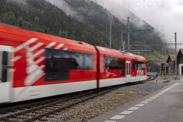 Metre-gauge electric low-floor multiple-unit trains of the Matterhorn-Gotthard Railway (MGB) ORION