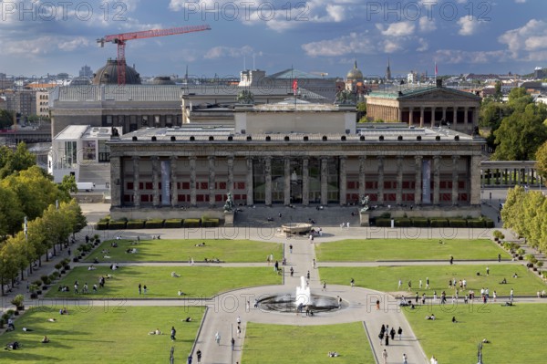 Old Museum with Lustgarten, the old National Gallery in the background, view from the Humboldt