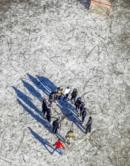Aerial view, frozen Rhine meadow Ehingen, ice hockey players, Mündelheim, Duisburg, Ruhr area,