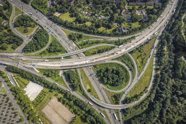 Aerial view, motorway junction Duisburg-Nord, A42 and A59, Obermeiderich, Duisburg, Ruhr area,