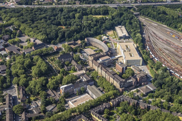 Aerial photo, HELIOS St. Johannes Klinik Duisburg, Katholisches Klinikum Duisburg Gmbh,