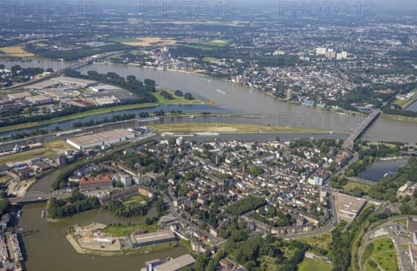 Aerial view, flood river Rhine, Ruhr estuary into the Rhine, Friedrich-Ebert-Bridge, Rhine orange