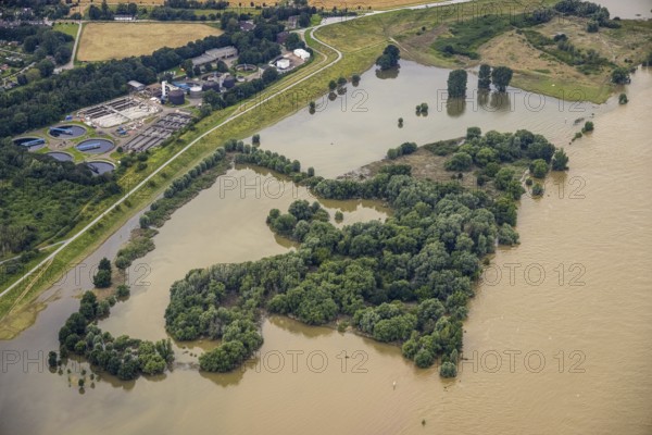 Aerial view, flood river Rhine, flooding of the Rhine meadows Rheinhausen, Hochemmerich, Duisburg,