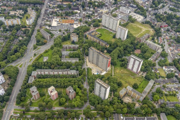 Aerial view, residential park Hochheide, Die Weißen Riesen, Hochheide, Duisburg, Ruhr area, North