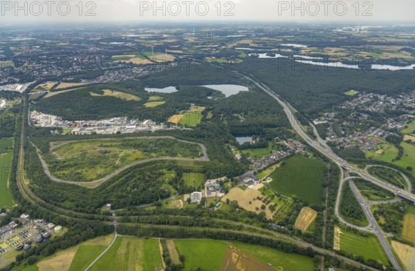 Aerial view, brownfield site Lohmannsheide spoil tip on Grafschafter Straße for planned hazardous