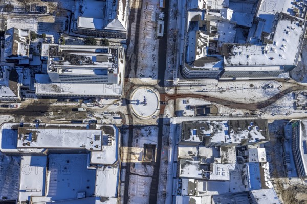 Aerial view, roundabout with sculpture Livesafer in Königstraße, pedestrian zone, old town,