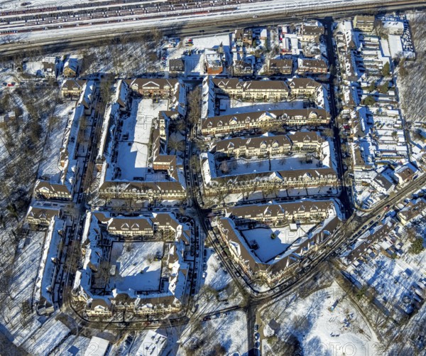 Aerial view, monument colliery housing estate Am Himgesberg, Hüttenheim, Duisburg, Ruhr area, North