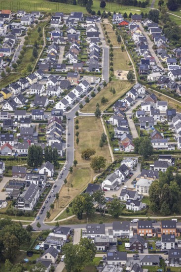 Aerial view, housing estate with tree avenue and air corridors between Theodor-Blank-Allee and
