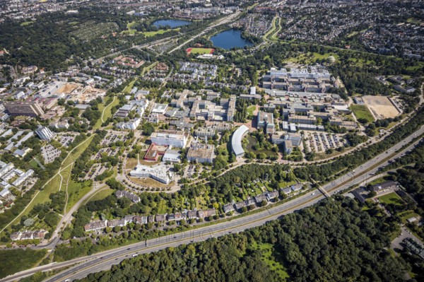 Aerial view, Heinrich-Heine-University in the district Bilk in Düsseldorf, Rhineland, North