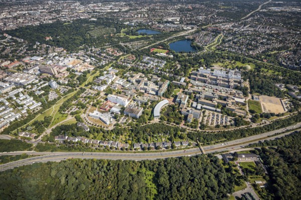 Aerial view, Heinrich-Heine-University in the district Bilk in Düsseldorf, Rhineland, North
