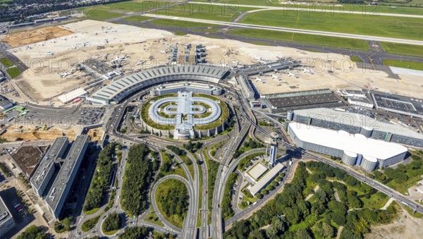 Aerial photograph, Düsseldorf Airport in the Lohausen district of Düsseldorf, Rhineland, North