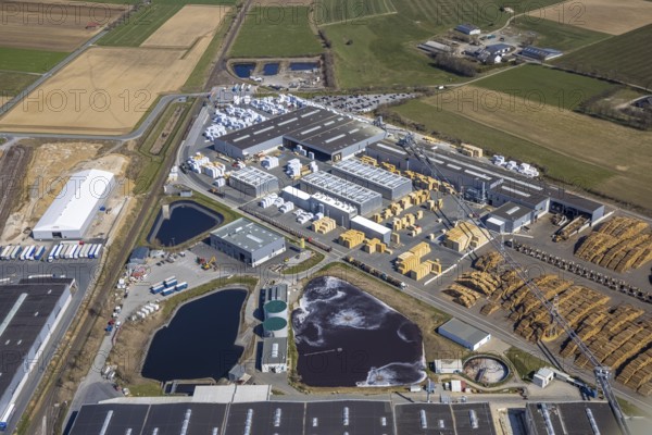 Aerial photograph, Egger Holzwerkstoffe Brilon, sewage treatment plant, Brilon, Sauerland, North