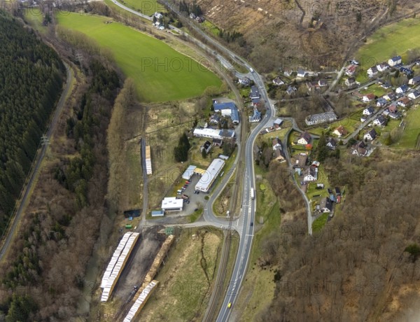 Aerial photo, Hopfengarten timber yard, Saßmannshausen town centre, Bad Laasphe, Siegerland, North